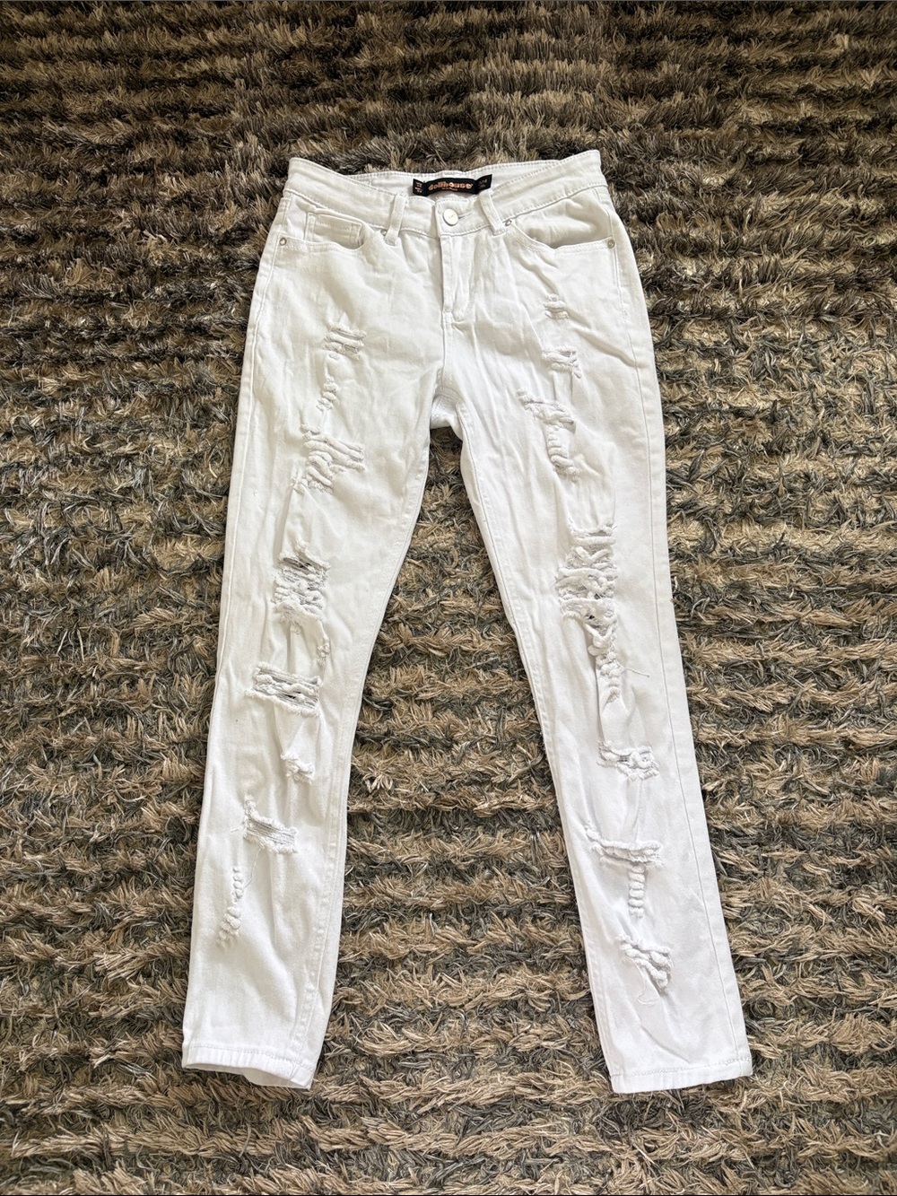 Distressed White Cotton Skinny Jeans for Women - Modern Stretch Fit Waist 26